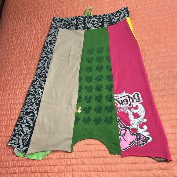 Handmade Recycled Upcycled T Shirt Skirt One of a Kind Unique approx size M - Picture 10 of 14